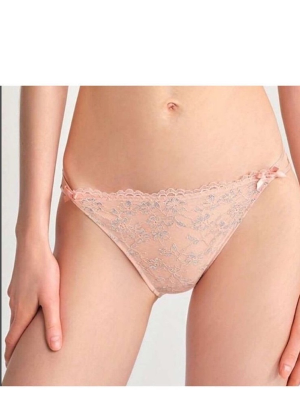 Delicate Blush Lace Underwire Bra & Garter Set - Picture 8 of 13